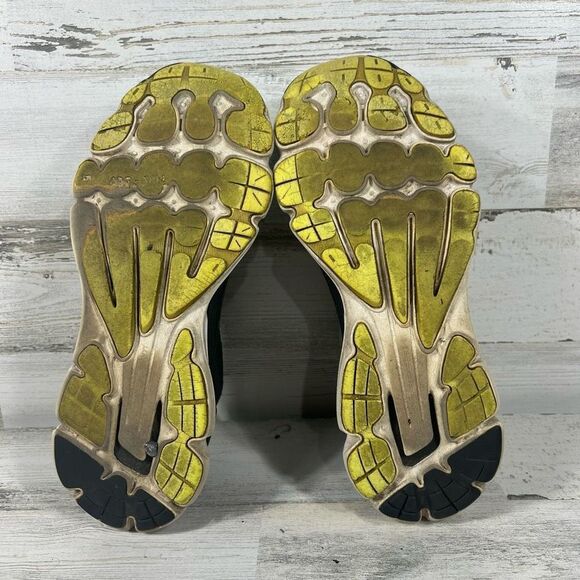 Under Armour Womens Speedform Charge Running Athletic Shoes Black Yellow‎ Size 8 - Picture 7 of 8